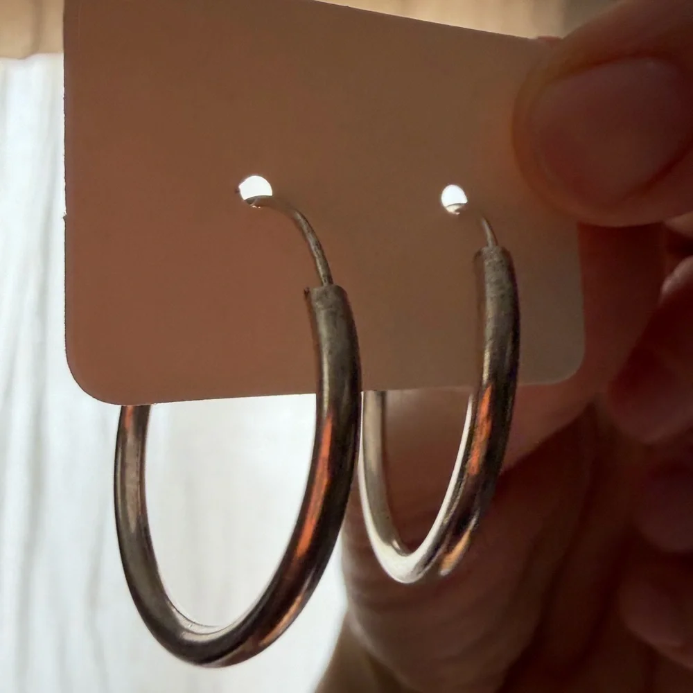 Vintage Silver Toned Hoop Earrings
